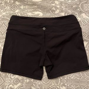 Lululemon size 8 yoga/ running / bike shorts.
